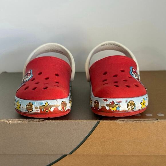 Rare Crocs x Super Mario Toddler Sandals - SZ 8 C - Picture 6 of 9
